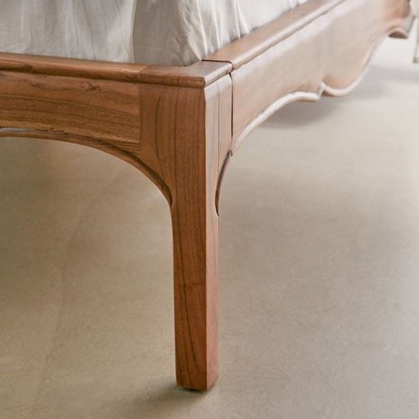 Solid Wood Sheesham Bed Carved With Three Sides