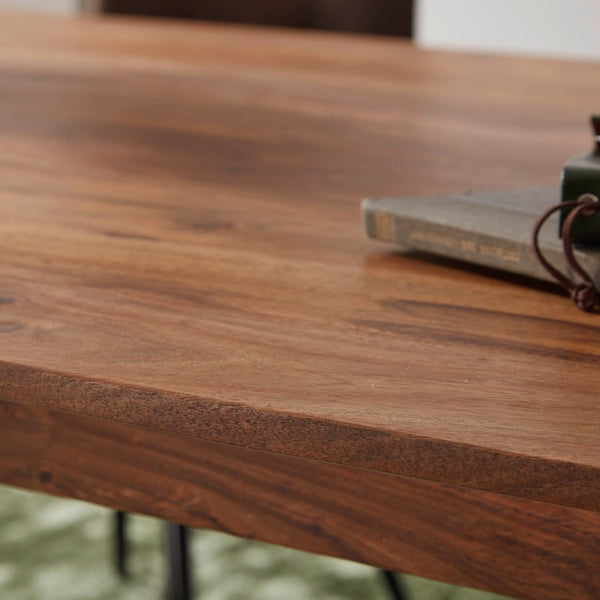 Solid Wood Sheesham Dining Table With Round Legs