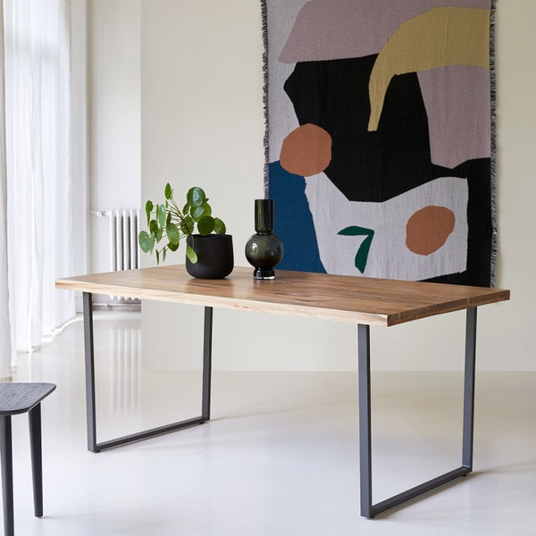 Accord - Solid acacia and metal dining table 6/8 pers