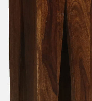 Zeeland Sheesham Wood End Table In Provincial Teak Finish