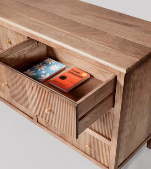 Woolyarf Solid Wood CHEST OF DRAWERS in Natural Finish