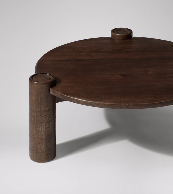 Wellc Solid Wood Coffee Table in tobacco-stained Finish