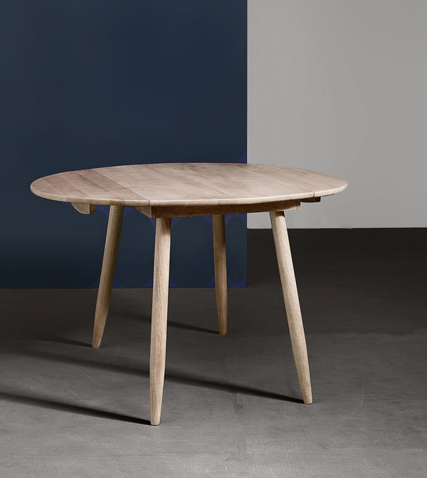 Rond way Solid Wood Dining Table in Natural Finish