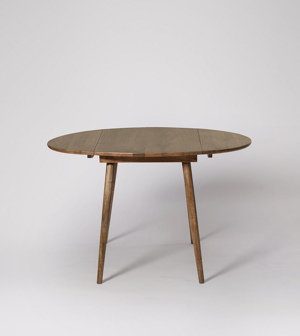 Rond way Solid Wood Dining Table in Brown Finish