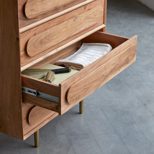 Astrid Solid Acacia Wood Chest of Drawer With 5 Drawer in Natural Finish