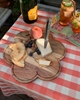 Picture of Daisy-Shaped Cheese Board